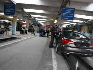 КАТ ще регистрира коли и по домовете