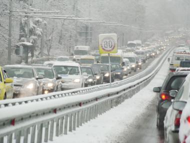 Жълт код за студове в 17 области на страната