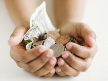 Лихвите по депозитите падат и през 2015 г.