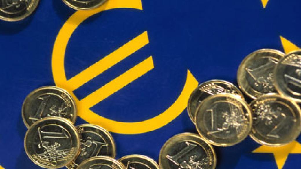 Ново 9-годишно дъно на еврото преди данните за инфлацията