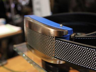 Умен колан ни казва да отслабваме