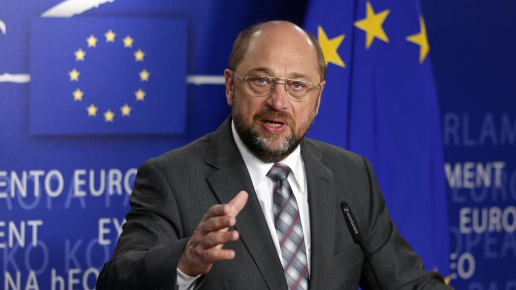 „Брюксел и Берлин тласкат избирателите към радикалните сили“
