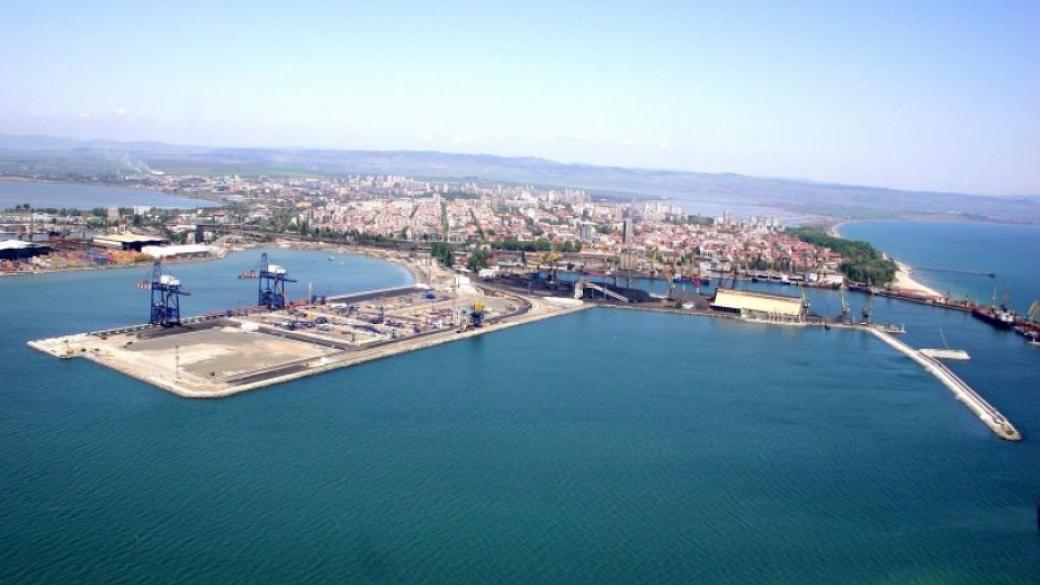 „Пристанище Бургас“ ЕАД приключи годината с над 2 млн. лв. печалба