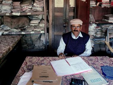 Уволниха индиец, не е ходил на работа 24 години