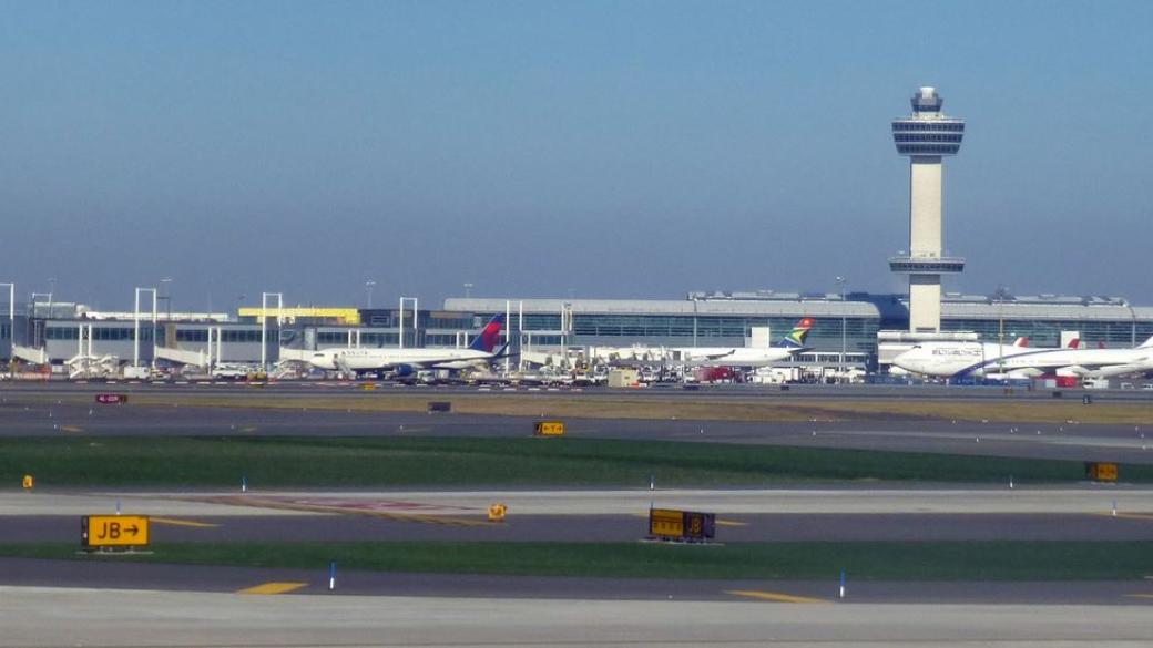 Летище Кенеди открива терминал за превоз на животни