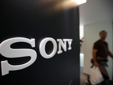 Sony затваря всичките си магазини в Канада