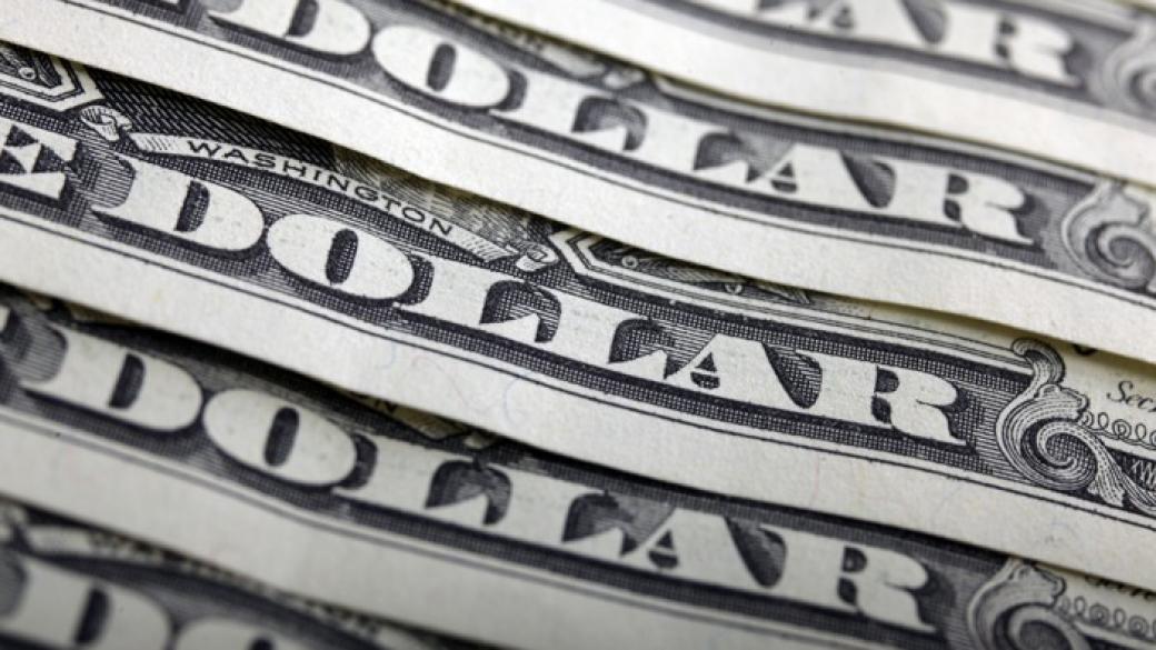 Доларът нараства срещу йената при покриване на къси позиции