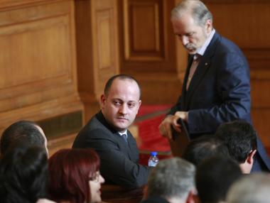 Депутатите приеха промени в ЗОП