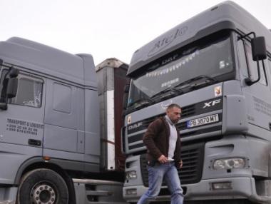 МВР сменя талоните за колите от март