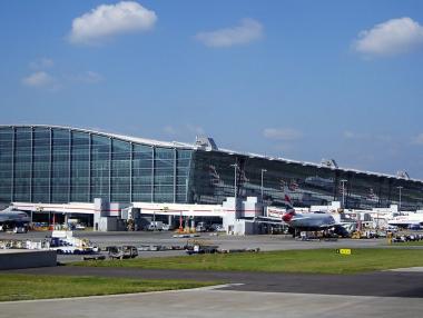 Изместиха Хийтроу от най-голям международен хъб