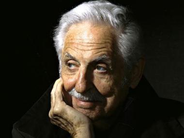 Почина Карл Джераси - създателят на „антибебе“ хапчето