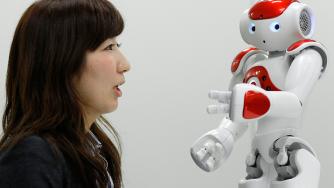 Най-голямата японска банка назначава роботи