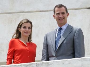 Испанският крал си намали заплатата