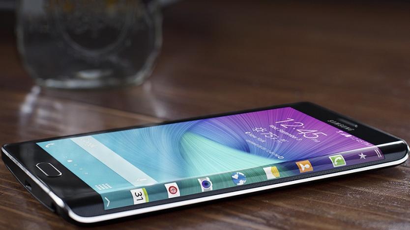 Samsung пуска смартфон с тристранен екран