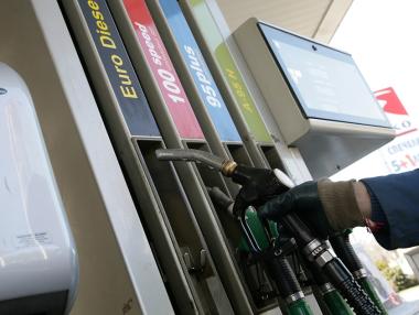 Цените на горивата отново тръгнаха нагоре