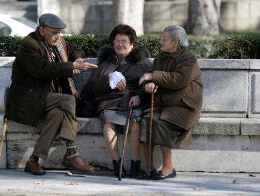 Жените у нас с два пъти по-ниски пенсии от мъжете