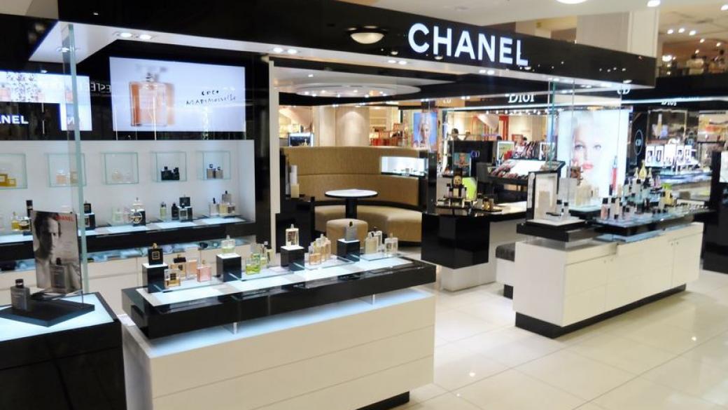 „Шанел“ откри първия си магазин за козметика в САЩ