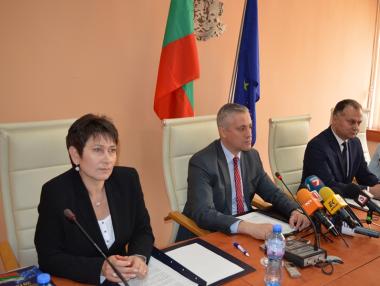 Немски компании искат да правят части за камиони в Русе и Видин