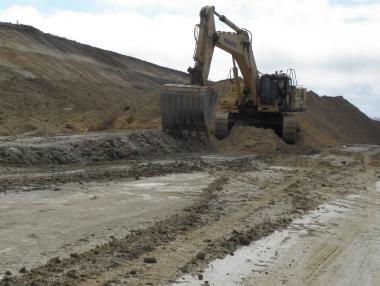 Министри проверяват строителните дейности по АМ „Струма“