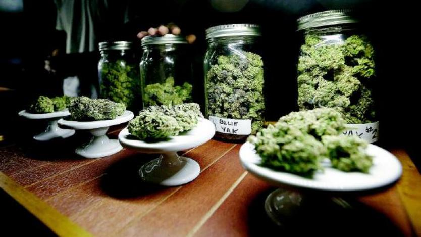 Аляска официално легализира марихуаната