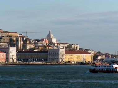 Португалия издава „златни” визи срещу големи инвестиции