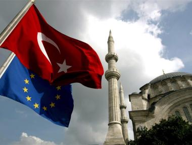 ЕС и Турция подписаха 7-годишна социална програма