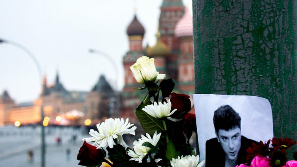 Траурни шествия в Русия в памет на Немцов
