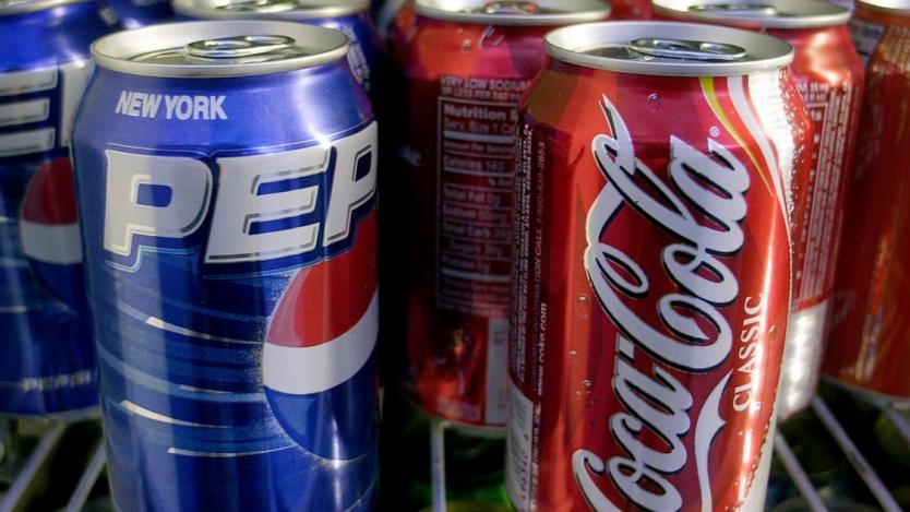 Pepsi и Coca-Cola затварят заводи в Русия