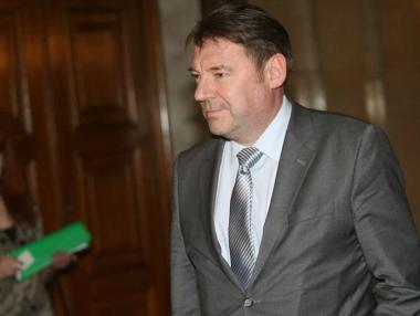 И Писанчев подаде оставка