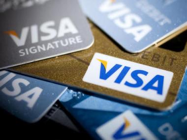 Ограничения на таксите при плащане с банкови карти от ЕП