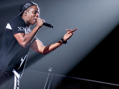 Jay Z придоби две стрийминг услуги