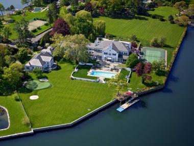 Имението на Доналд Тръмп в Кънектикът