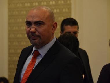 „Съжалявам, че се впуснах в политиката“