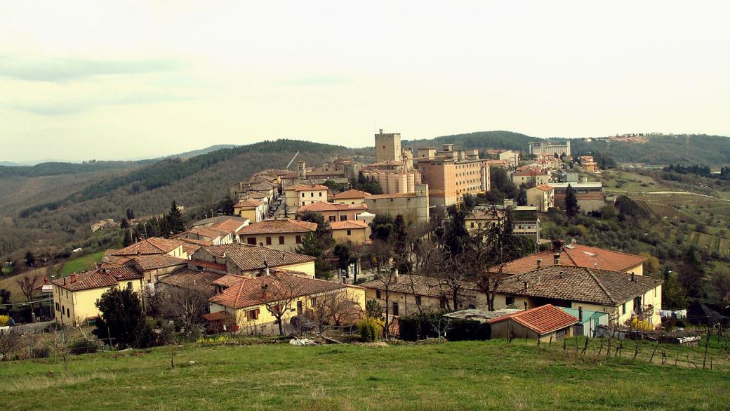 Продава се средновековен замък в областта Тоскана