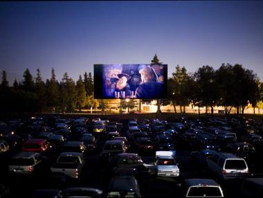 Пътуващо автокино в областните градове