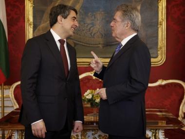 Нови инвестиции у нас след среща на Плевнелиев във Виена