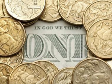 Доларът поевтиня след новините от Фед