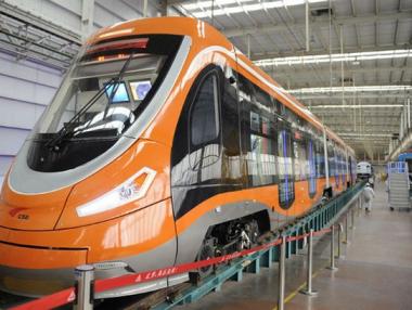 Китай пуска първия в света трамвай с водород