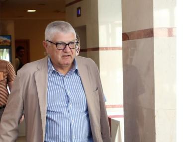 Отпада отработването на почивните дни