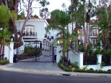 Мани Пакиао купи имение в Бевърли Хилс за $12,5 млн. 