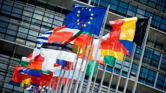 България сезира ЕК заради данъчния режим на Гърция