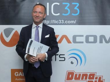 КЗК проверява LIC33