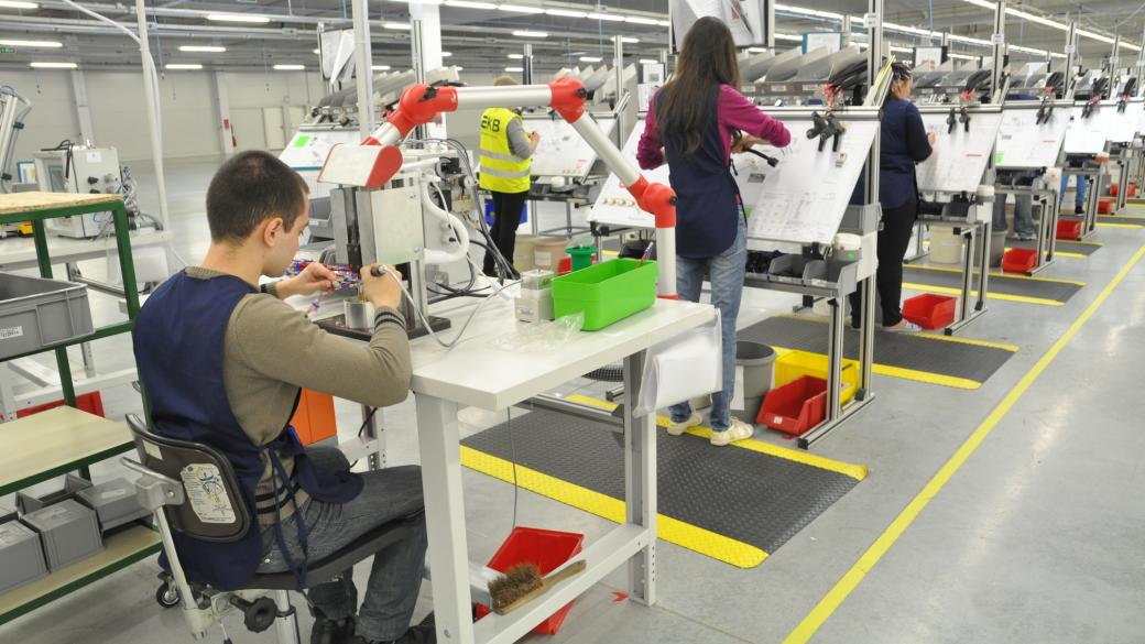 Nexans откри завод за автомобилни кабелни системи в Плевен