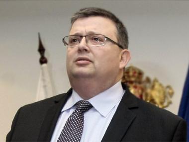 Главният прокурор с право да спира сделки за срок от 48 часа