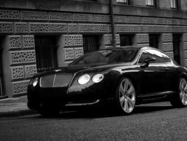 Porsche и Bentley сред най-ненадеждните автомобили