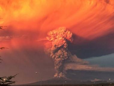 Неочаквано изригна вулкан в Чили
