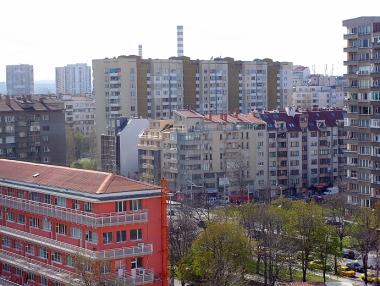 Живот под наем или покупка на имот?