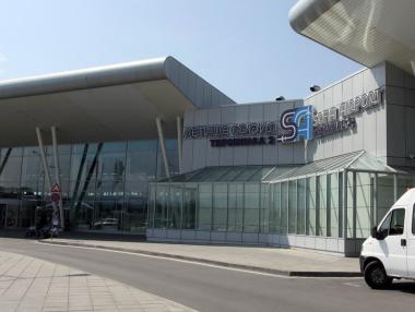 Министерството на транспорта се разбърза с концесията на Летище София