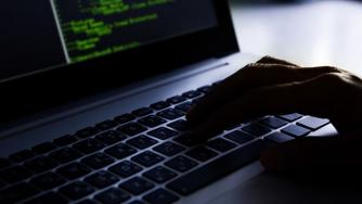 5 неща, които те правят лесна плячка в мрежата