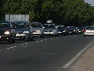 Промени в движението заради засилен трафик